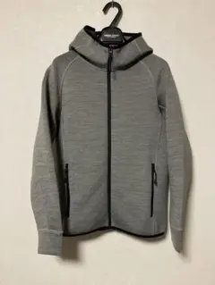ユニクロ ウルトラストレッチドライスウェットフルジップパーカー XS グレー