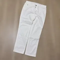 アーノルドパーマー　チノパン　カジュアル　パンツ　白　無地　普段着　２　細身