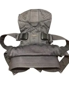 BABYBJÖRN べビービョルン　抱っこ紐　ONEKAI メッシュ　グレー