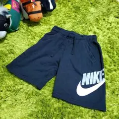 NIKE 黒 ハーフパンツ Mサイズ 140