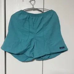 patagonia ターコイズ ショートパンツ