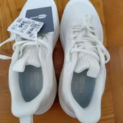 ATHREAM スニーカー ホワイト 24.5cm 3EEEのサムネイル