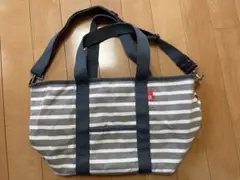 Rootote マザーズバッグ　おむつ入れ、おむつシート付き