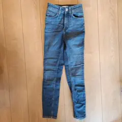 H&M スキニーデニム EUR 32