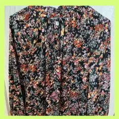 フォロー値引き有り❁⃘*.゜美品H＆Mレディース花柄 長袖ブラウス Mサイズ