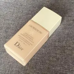 値下げ Dior DIORSNOW スノー メイクアップ ベース UV35ローズのサムネイル