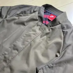 Nike F.C. ナイロンジャケット オリーブ