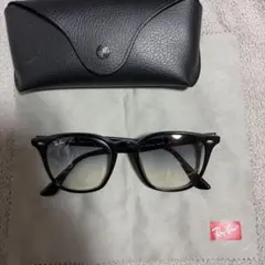 Ray-Ban サングラス ブラック グラデーションのサムネイル