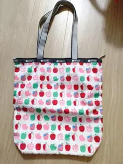 LeSportsac♡レスポートサック♡アメリカンアップル柄トートバッグ 