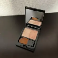 エトヴォス　ミネラルプレストチークI ティーベージュ