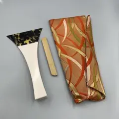 三味線 バチ、駒付き 紅木 皮破れ無し 三味線 バチ、駒付き 紅木 皮破れ無し 三味線 バチ、駒付き 紅木