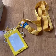 プーさんの耳付きIDカードホルダー
