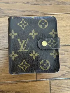 ルイヴィトン　モノグラム 折り財布