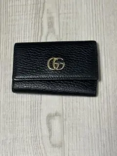 GUCCI キーケース ブラック GGエンボス レザー - メルカリ