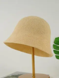 ベージュ バケットハット