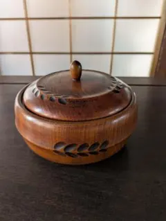 壺屋焼 福田健治 飴釉蝋抜き赤絵ミルクピッチヤー 1 - メルカリ