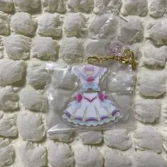 プリキュア　1番くじ　E賞　コスチュームアクリルチャーム
