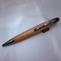 レグノ、オレンズネロ0.3m、ロットリング800、ケリースモーキーグレー