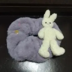 シャーリーテンプルリメイク　ウサギのぬいぐるみ付きシュシュ