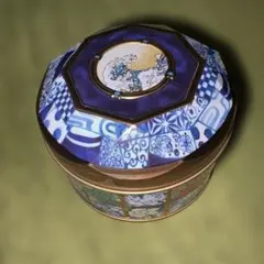 未開封 ダージリンクッキー 青山デカーボThe Great Wave 缶のサムネイル