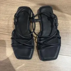 ユニクロ C ナローストラップサンダル Sのサムネイル