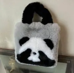 653 大人気再入荷‼️パンダ ファーバッグ 3WAY チェーン ショルダー