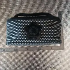 MARY QUANT チェック柄ポーチ