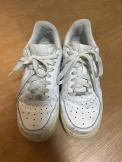 Nike Air Force 1 ホワイト スニーカー