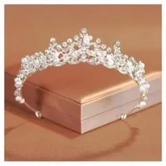 ティアラ ヘア アクセサリー ウェディング シルバー パール 結婚式 クラウン