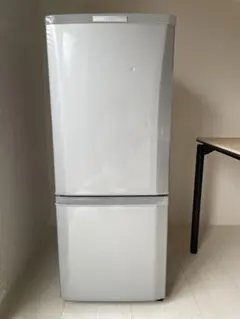 三菱電機 冷蔵庫 MR-P15E3J-W 2023年製 - メルカリ