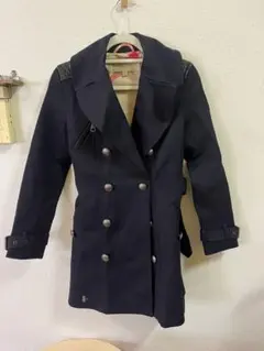 美品Burberryネイビー ダブルブレスト ピーコートのサムネイル