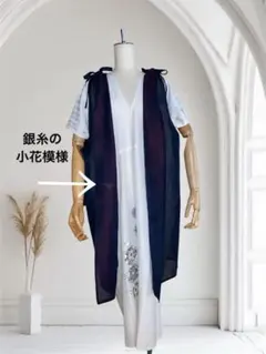 68ぽっちゃりさん向き着物リメイク　紗の単衣からネイビーのリボン付きジレ