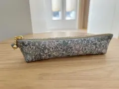 Item thumbnail for item 9c91dc30-02bc-40ff-a33e-764de10a6b61