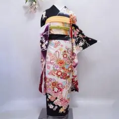 未使用に近い　正絹振袖フルセット　豪華金彩　京都きもの友禅扱い　ガード加工 未使用に近い 正絹振袖フルセット 豪華金彩 京都きもの友禅扱い ガード
