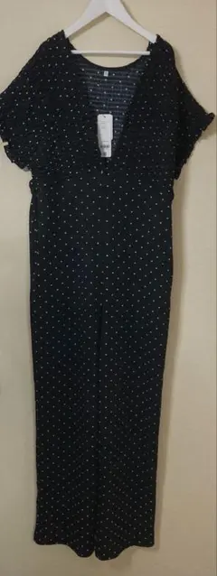 【Lサイズ】coca Vネックオールインワン　ドット