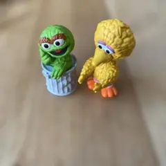 オスカー・ザ・グラウチとビッグバード フィギュア2体セット