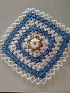 グラニースクエア♥ぷっくりお花のマルチカバー♥かぎ針編み