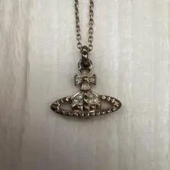 ヴィヴィアンウエストウッド　バスレリーフオーブネックレス