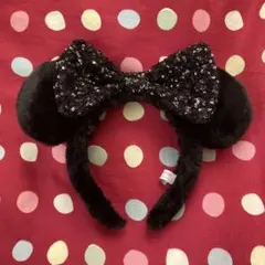 ディズニー ミニー 黒　スパンコール ファー カチューシャ
