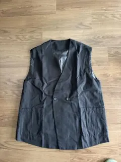 ブラック ダブルボタン ノースリーブベスト