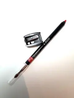 Dior ルージュディオールコントゥール　080 RED SMILEのサムネイル