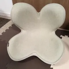 Item thumbnail for item 40f7a66f-0afc-4f88-aff3-f4f758172dd1