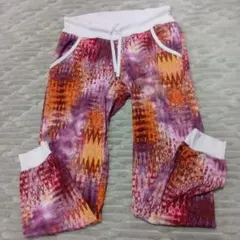 幾何学模様トレーニングパンツ