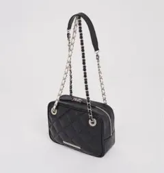 Matin Kim ミニ財布 黒 キルティング　マーティンキム　新品未使用 Matin Kim ミニ財布 黒 キルティング 美品 Matin Kim【日本公式