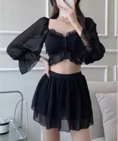 ブラック フリル付き セパレート水着