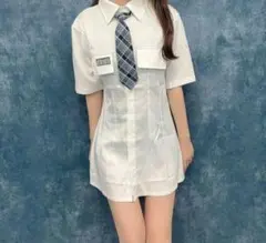 【NieR】ネクタイ付きくびれYシャツ