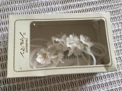結納、パーティ★和装髪飾り★シャルマン　CHARMANT ピンク　ホワイト　花