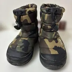 THE NORTH FACE カモフラージュブーツ
