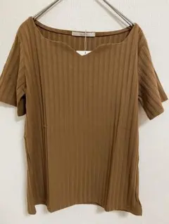 新品 Ray Cassin リブ ハートネック 半袖 Tシャツ プルオーバーのサムネイル