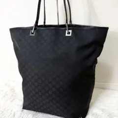 グッチ　GUCCI トートバッグ　ブラック　黒　大容量　ナイロン　大きいバッグのサムネイル